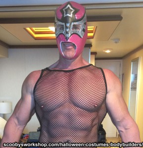 Halloween-Costume-Bodybuilders-Mexican-Wrestling