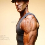 natural bodybuilder scooby  shoulders
